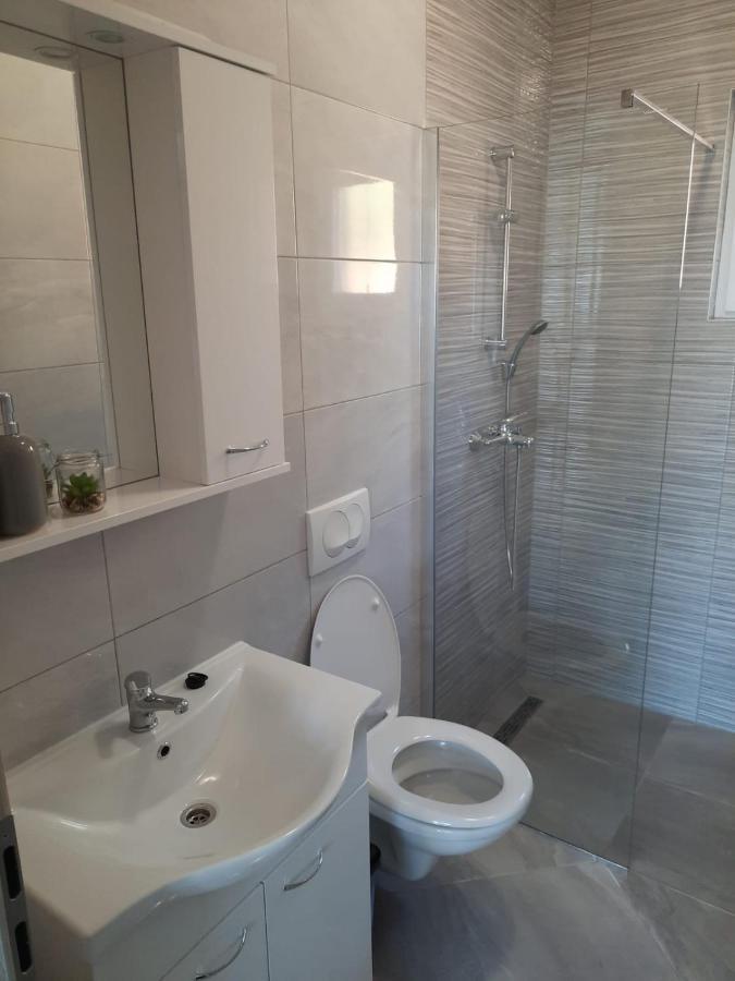 Antea Apartment Starigrad Paklenica Exterior foto