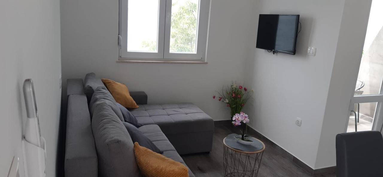 Antea Apartment Starigrad Paklenica Exterior foto